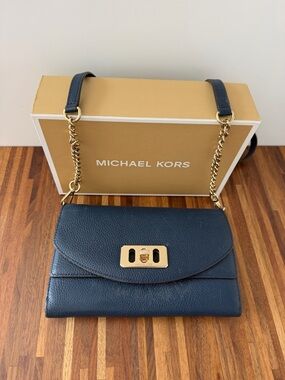Michael Kors Navy Pebbled Leather Convertible Crossbody Clutch with Gold Chain